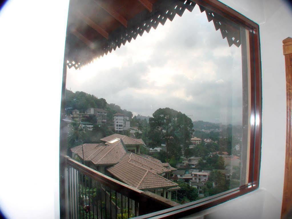 Piumara Residence Kandy Eksteriør billede