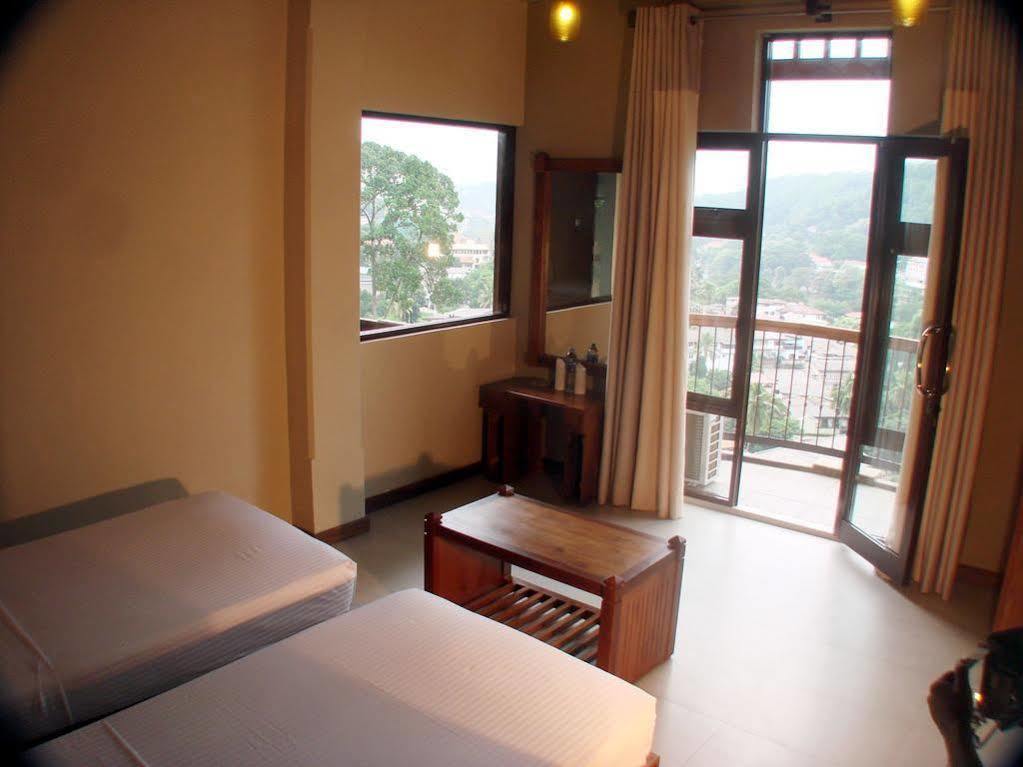 Piumara Residence Kandy Eksteriør billede