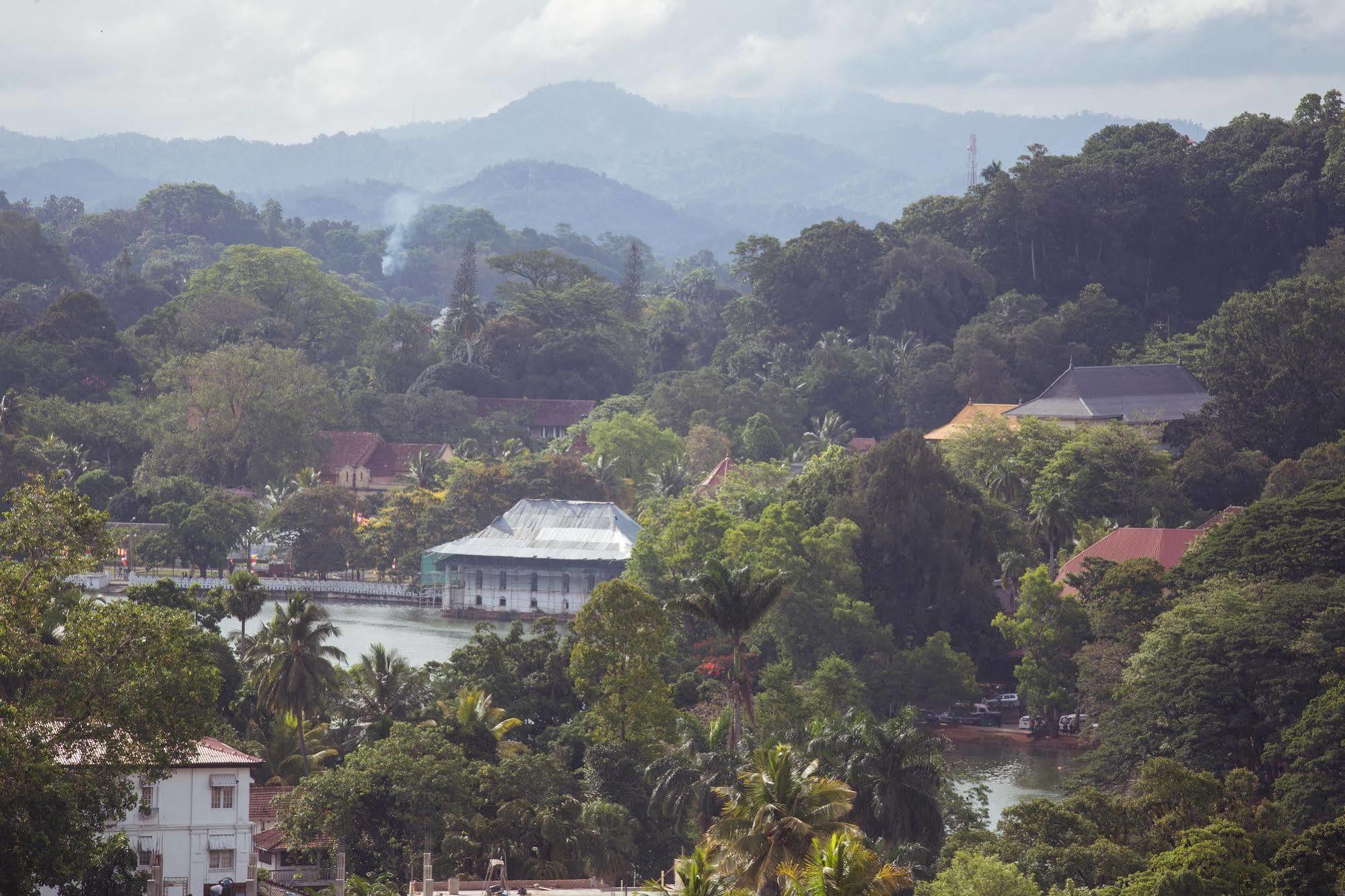 Piumara Residence Kandy Eksteriør billede