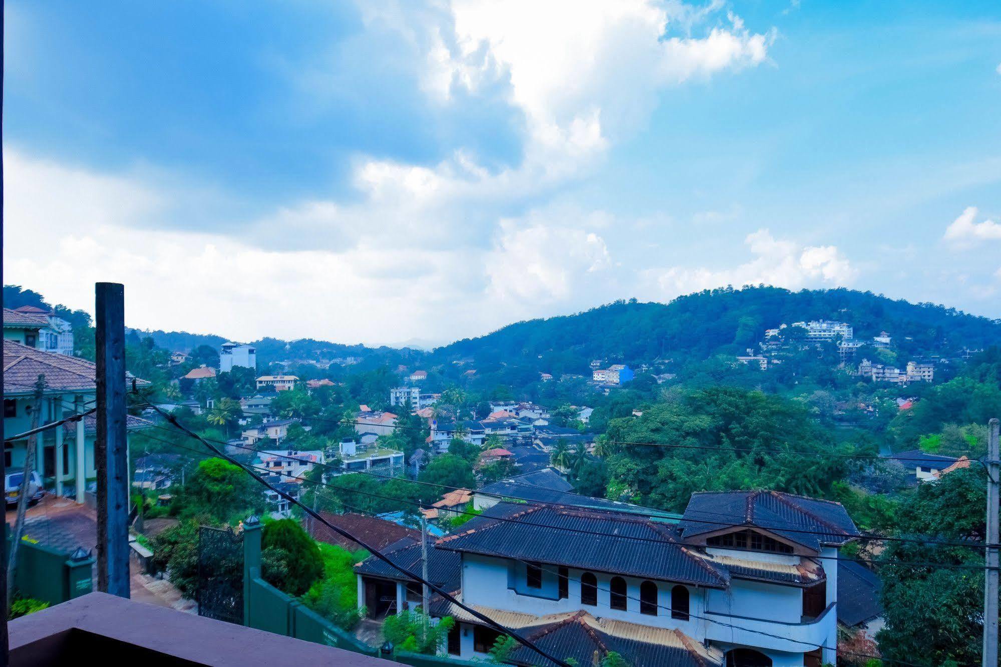 Piumara Residence Kandy Eksteriør billede